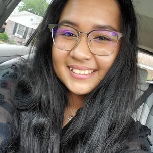 Meet your Posher, Jovilyn